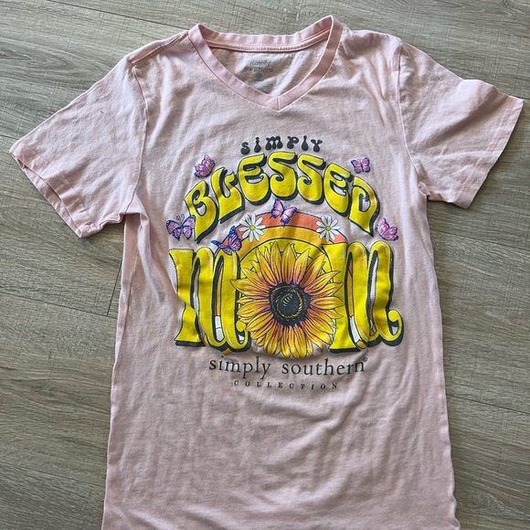 Simply Southern Shirt Small - Picture 1 of 4